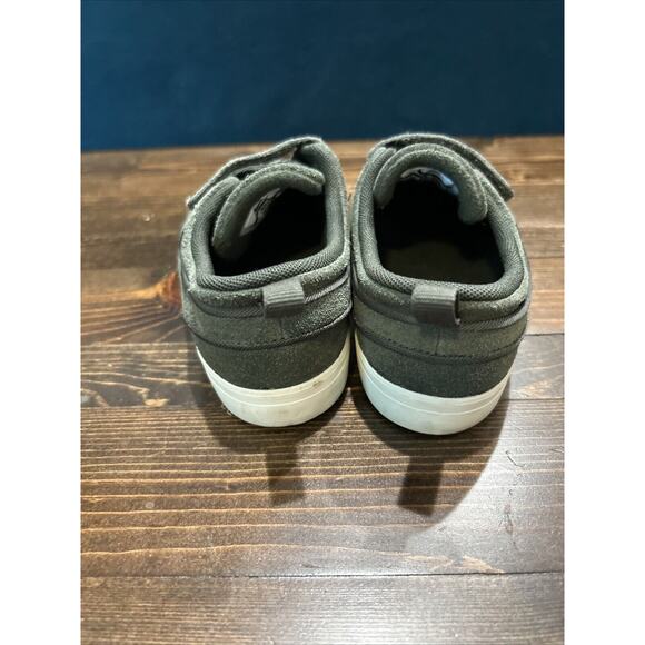 NIKE SB STEFAN JANOSKI OLIVE GREEN SIZE 10C TODDLER BOYS EUC 705404-304 - Picture 4 of 8